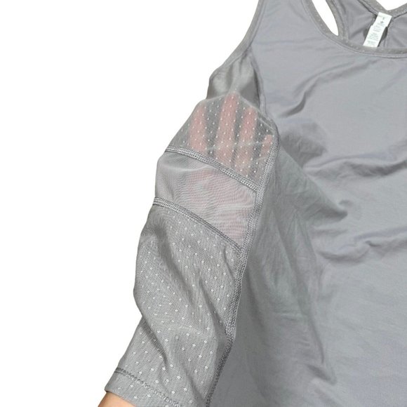 GUC Lululemon Women's Sz 8 Athletic Gray Sleeveless Tank Mesh / Polka Dot Sides - Picture 2 of 7